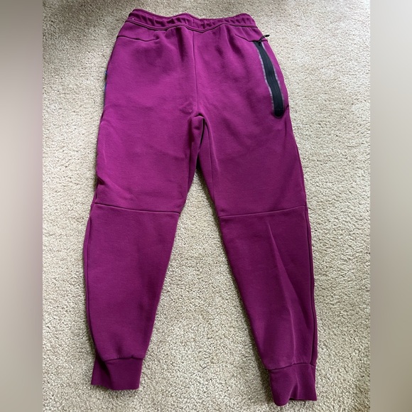 Nike Sportswear Tech Fleece Jogger Pants Mens Size Medium Sangria Color Block - Picture 6 of 9